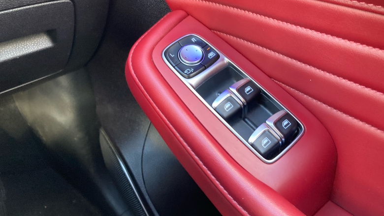 MG Hs 1.5 T-GDI Exclusive 5dr Petrol Hatchback